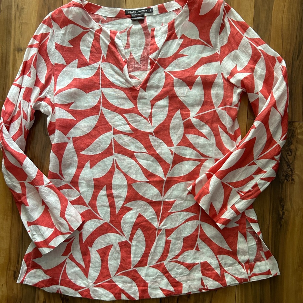 Island Company Linen Top